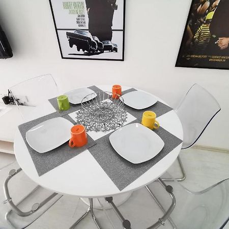 Leon Apartment - Highly Modern Sliema Stay Exterior photo